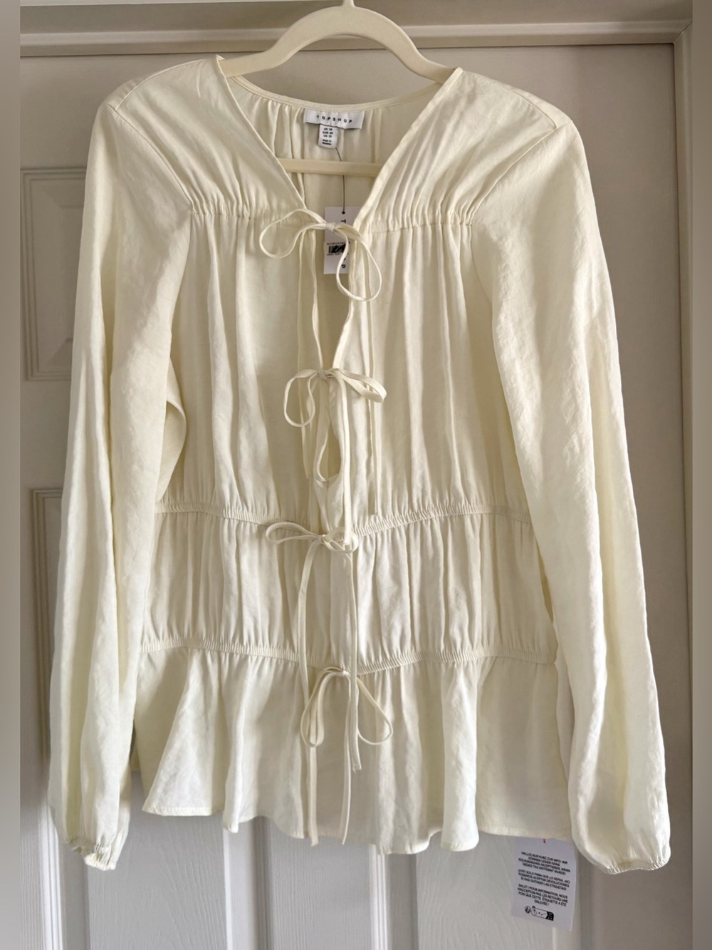 NWT Topshop Cream Tie-Front, Long Sleeve, Soft Modal Peasant Blouse - Size 10